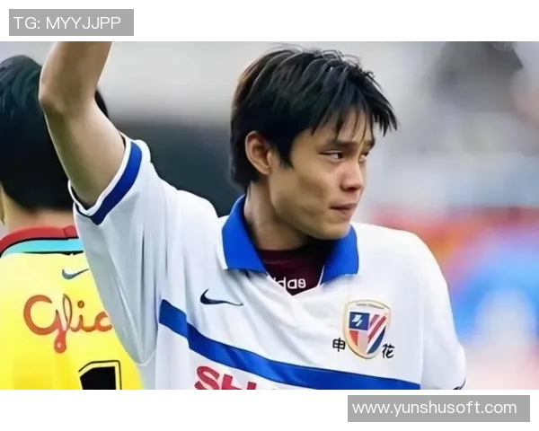 范志毅勇闯足球明星赛场展现实力与风采挑战各路传奇球员的精彩瞬间